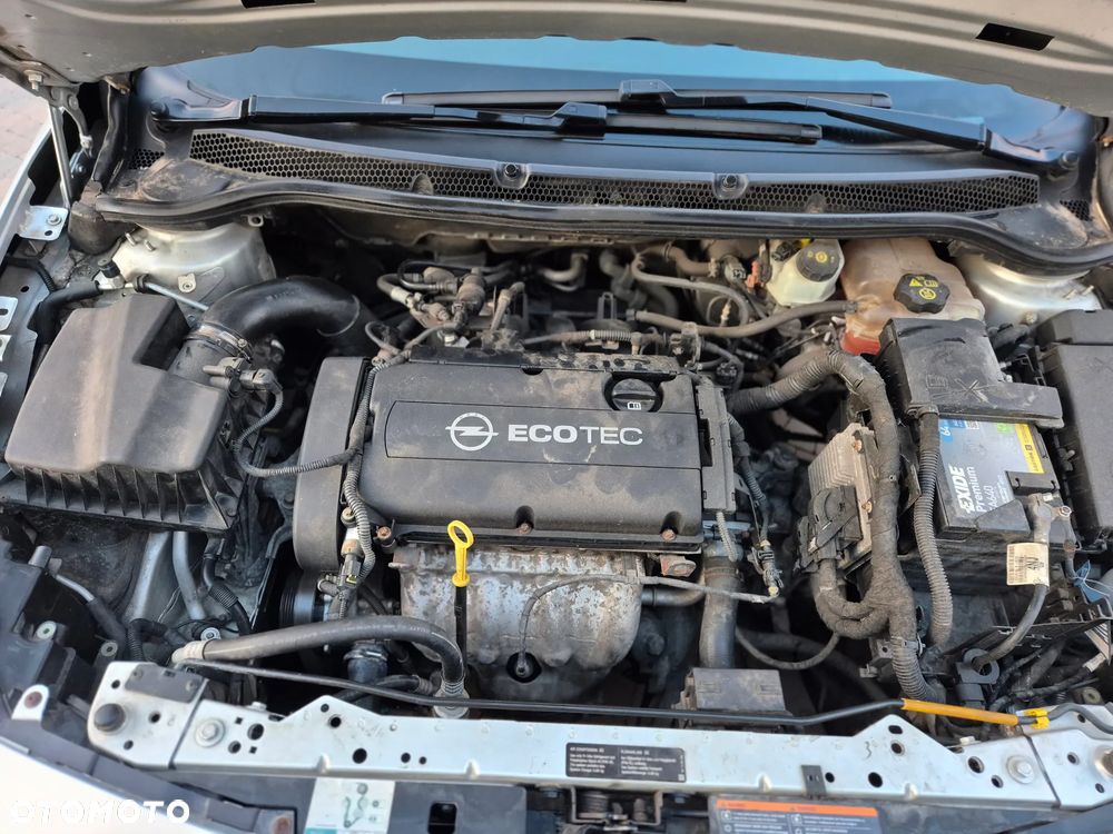 Opel Astra 1.6 111 - 25