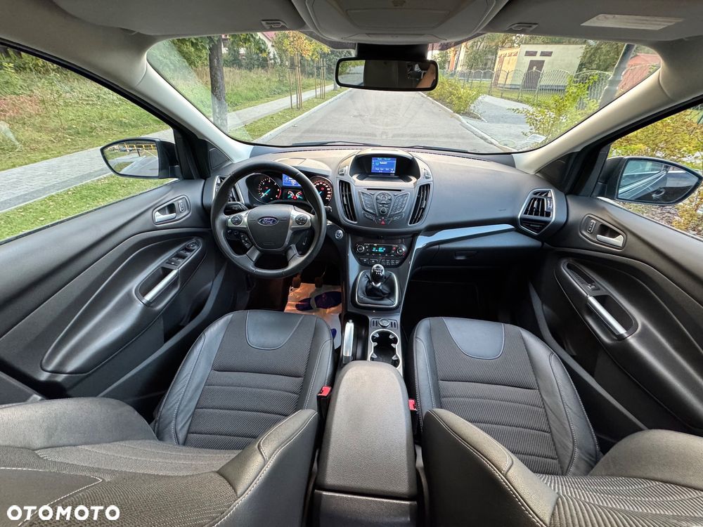 Ford Kuga 2.0 TDCi Titanium - 25