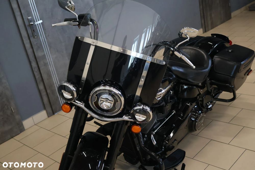 Harley-Davidson Softail Heritage Classic - 17