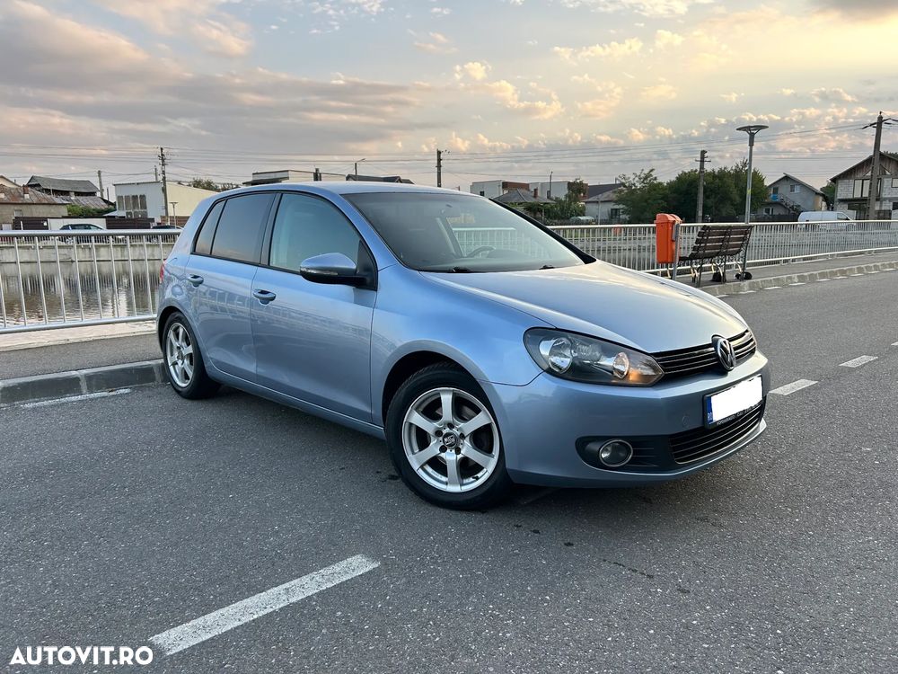 Volkswagen Golf 1.6 TDI DPF Comfortline - 5