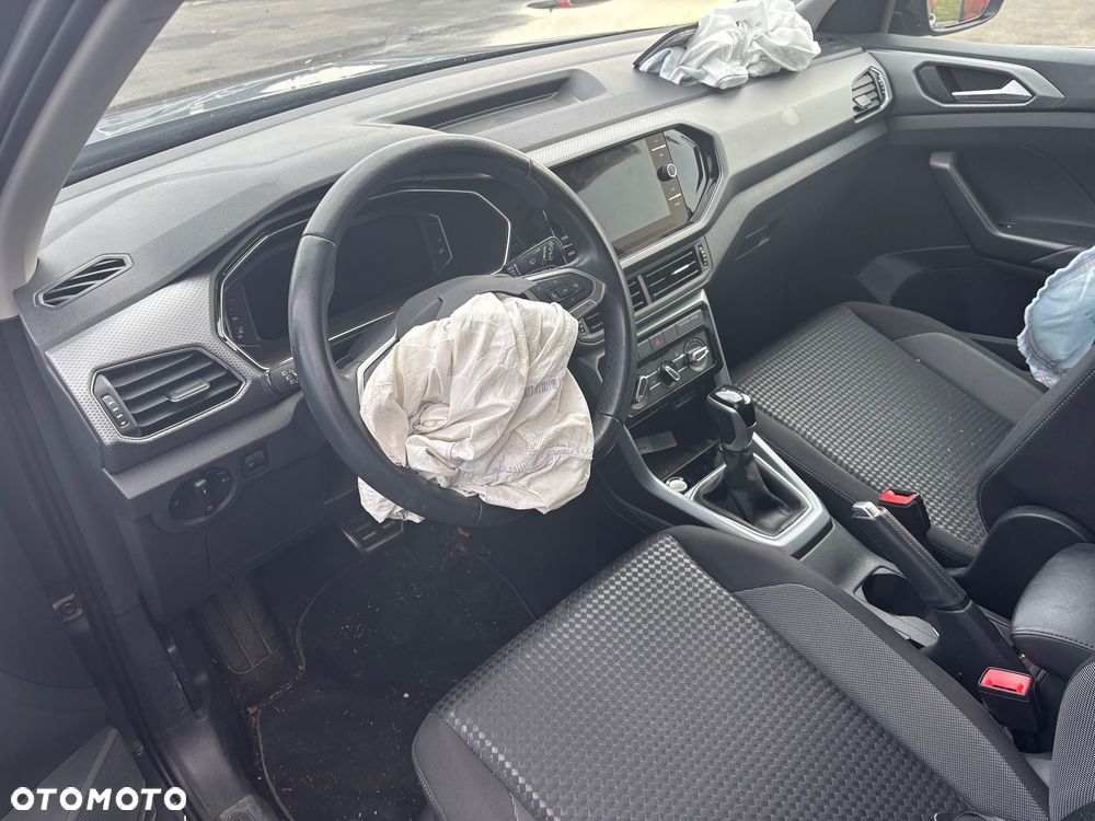 Volkswagen T-Cross 1.0 TSI Life DSG - 9