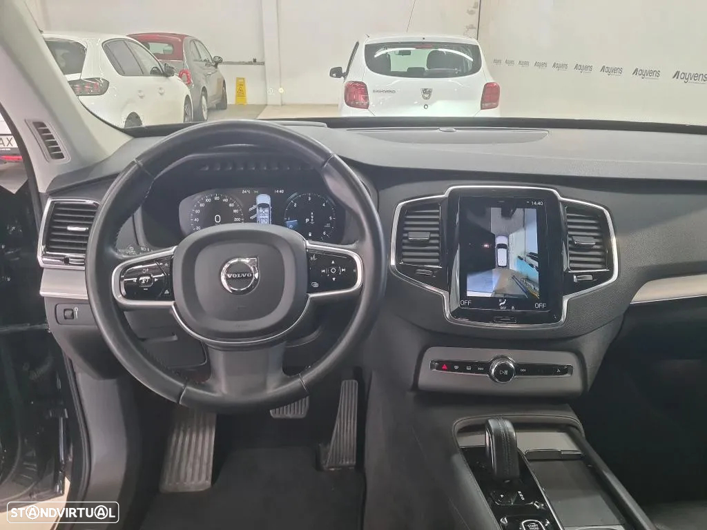 Volvo XC 90 2.0 B5 Momentum Plus AWD - 3