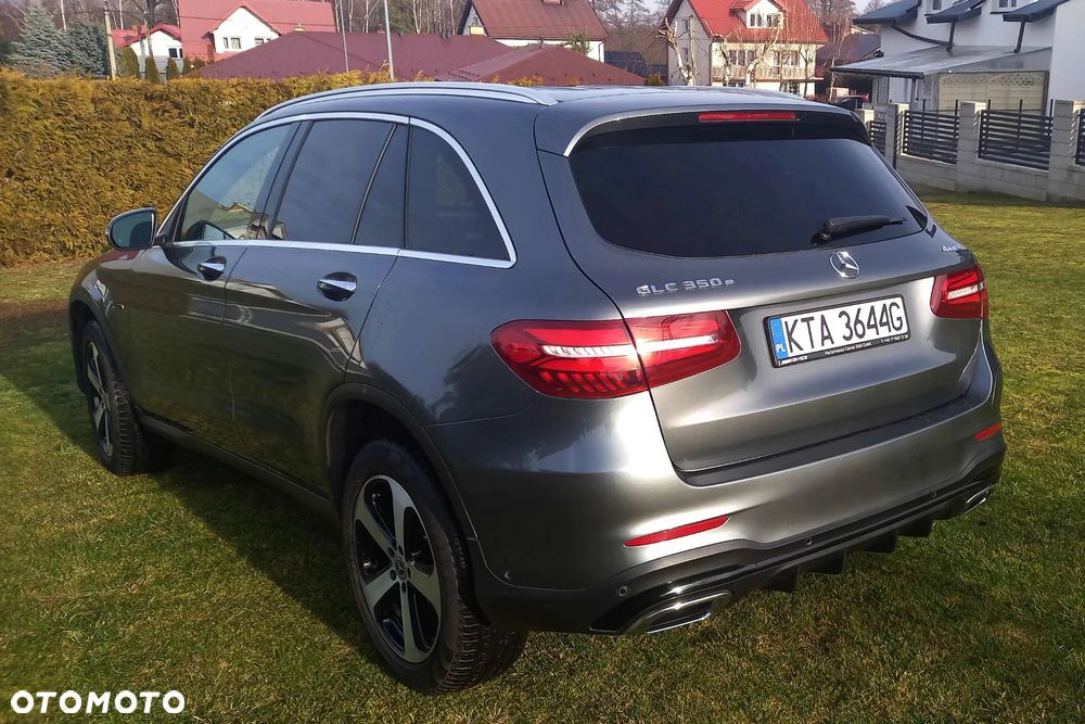 Mercedes-Benz GLC - 9