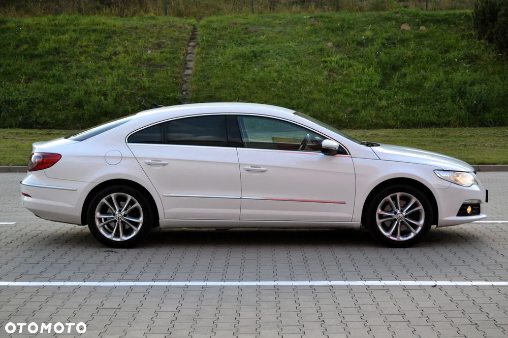 Volkswagen Passat CC 2.0 TDI DSG Exclusive - 29