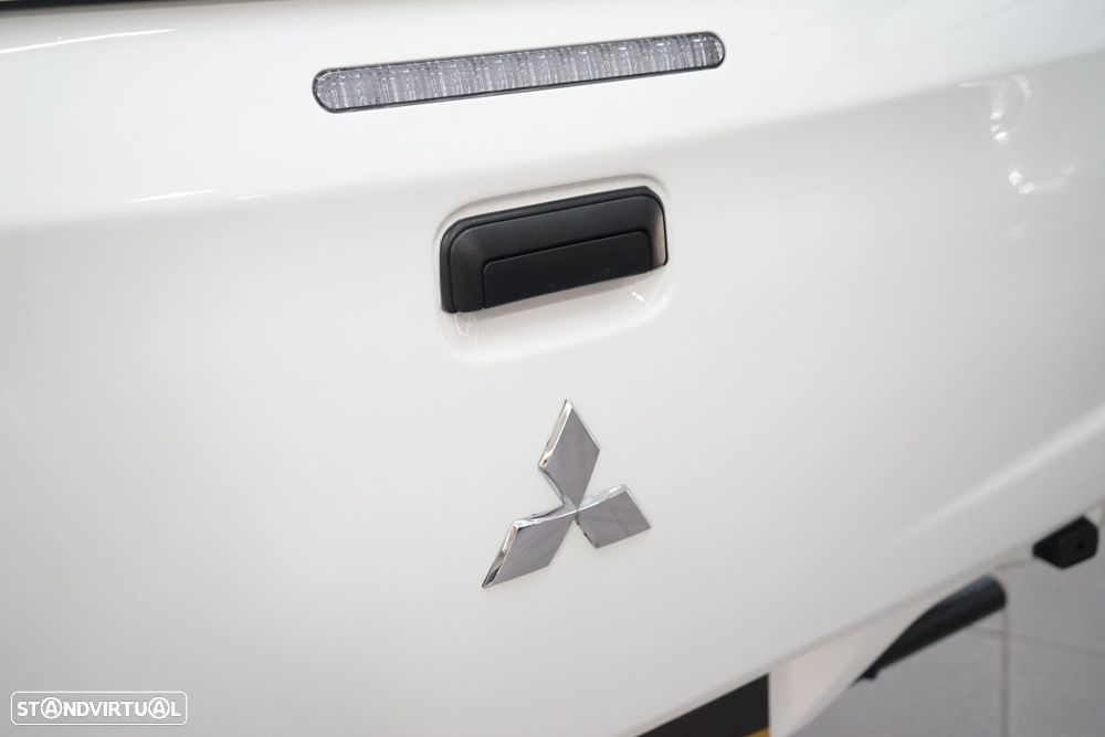 Mitsubishi L200 2.4 DI-D CD S.Cab 3L Instyle 4WD - 12