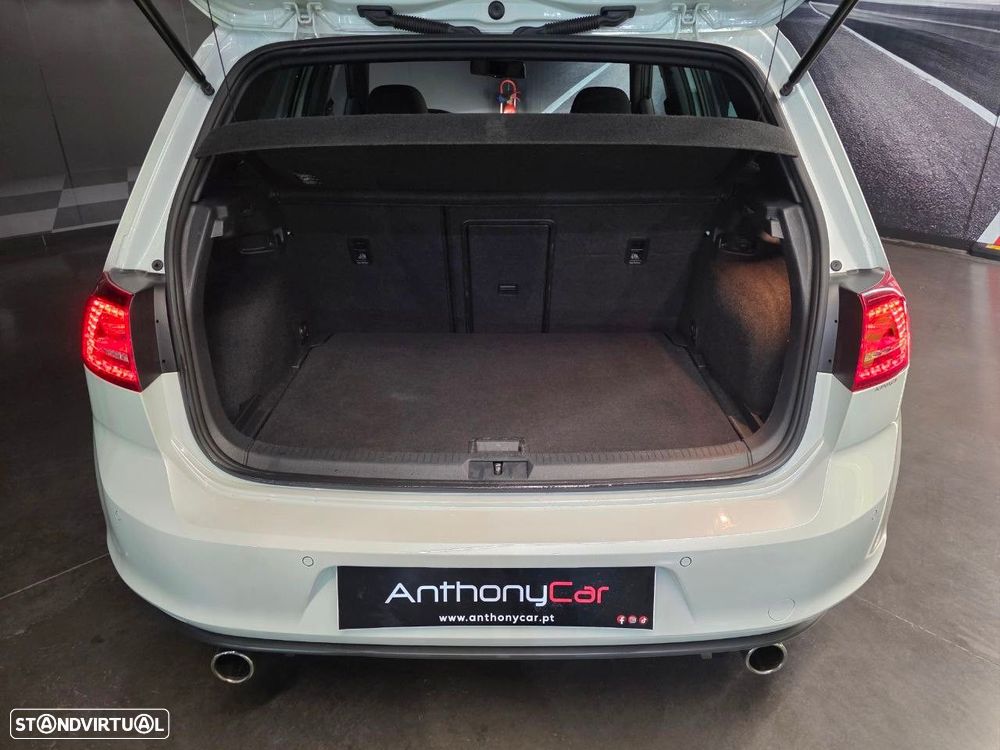 VW Golf 2.0 TSi GTi DSG - 28