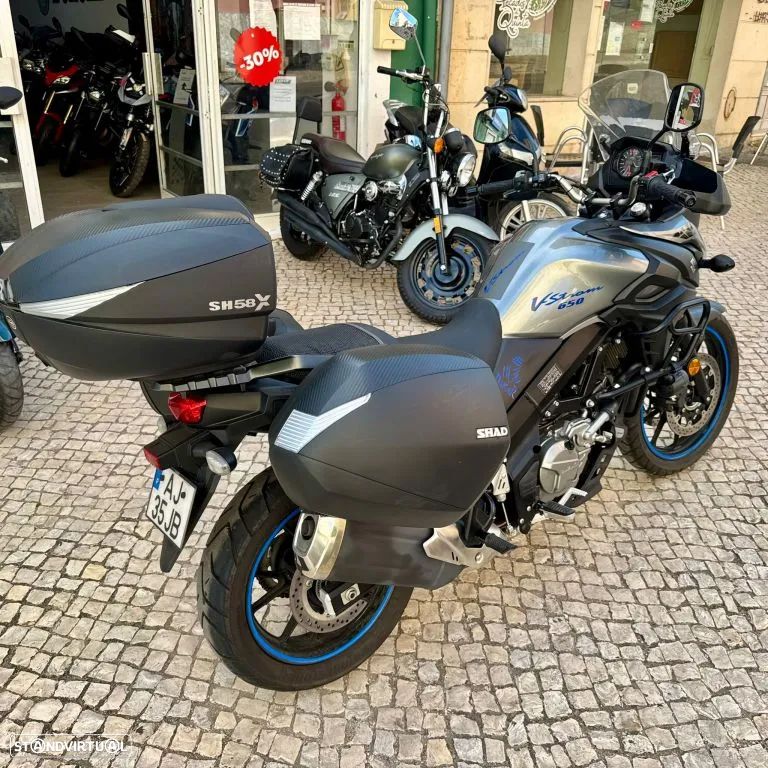 Suzuki DL 650 V-Strom - 32