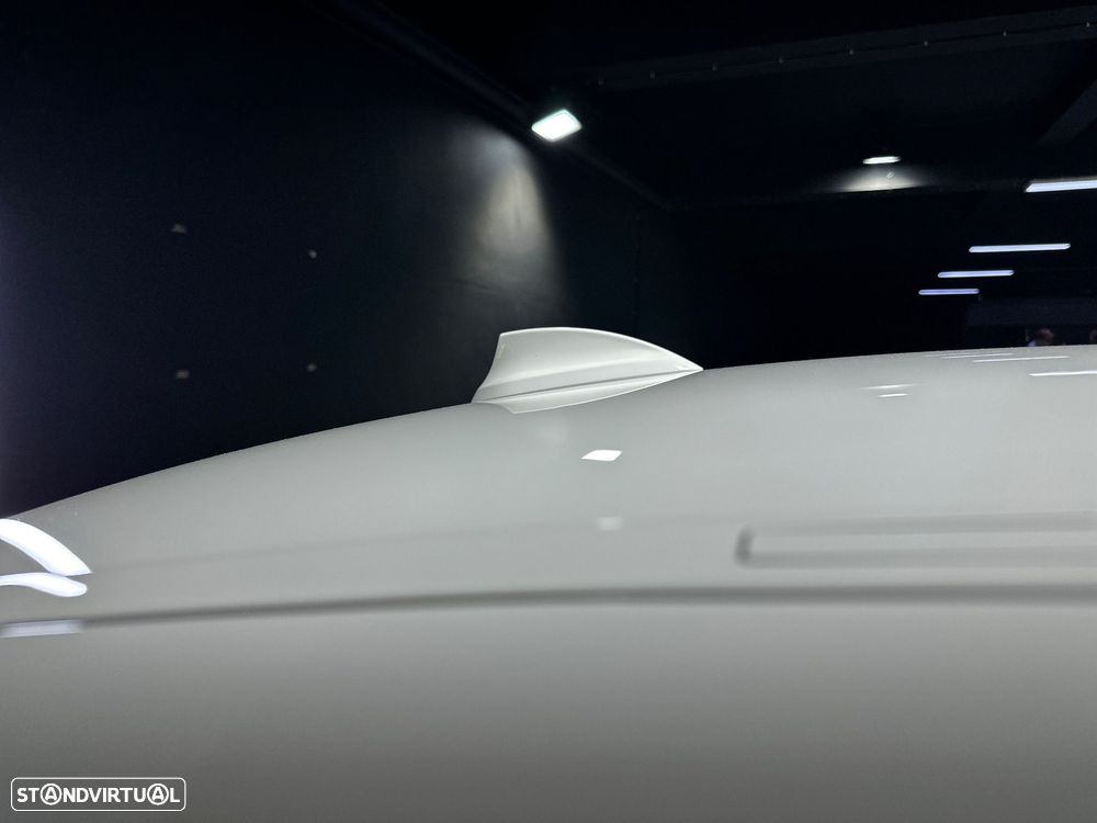 BMW 530 e Pack M - 12