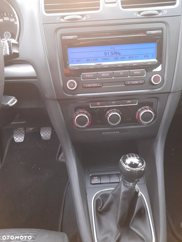 Volkswagen Golf - 16