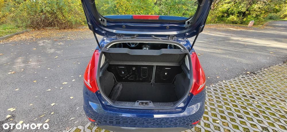 Ford Fiesta 1.25 SYNC Edition - 22