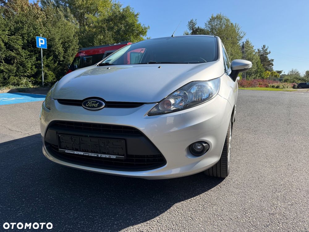 Ford Fiesta - 12