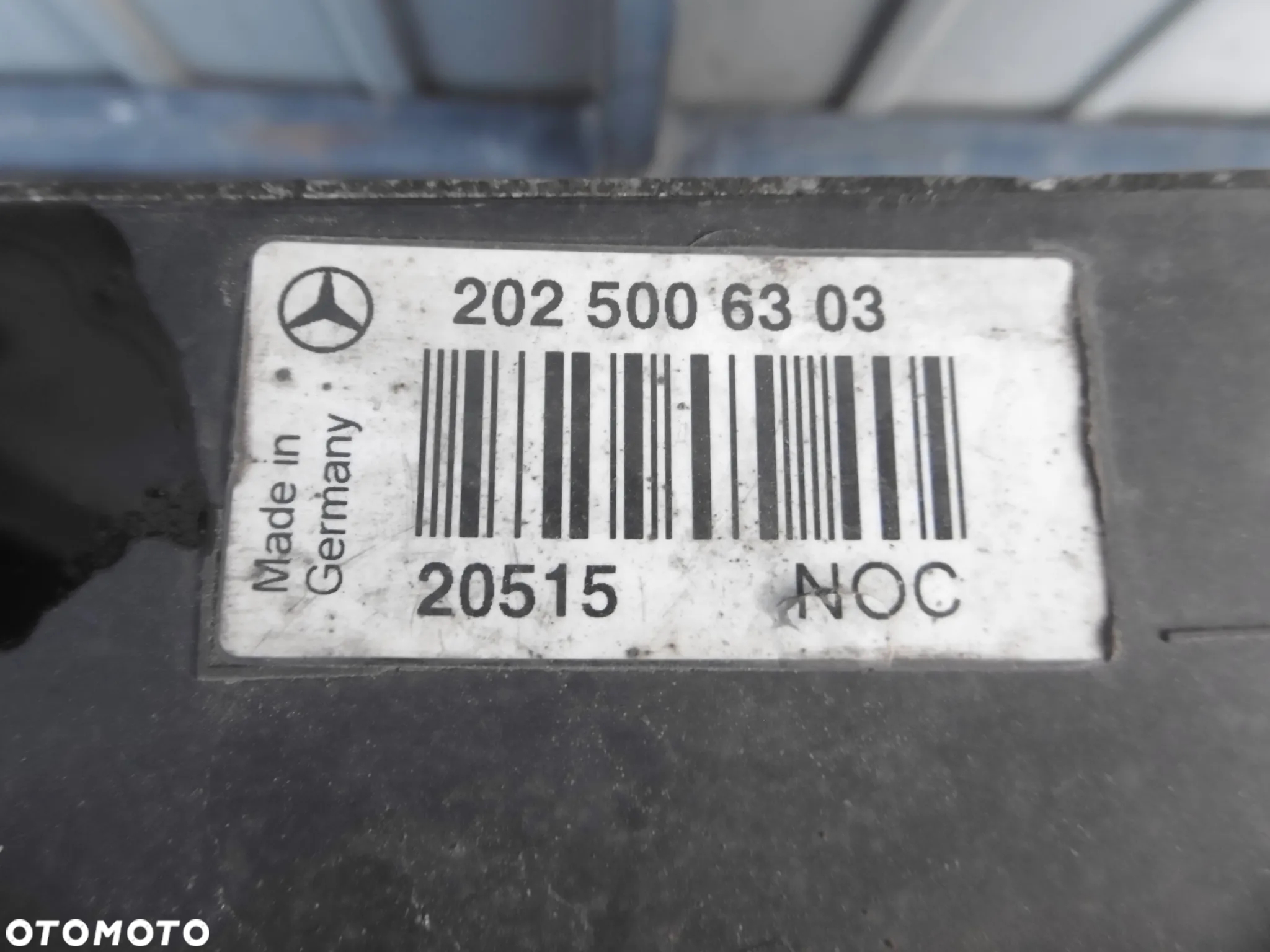 CHŁODNICA MERCEDES W202 2.2 CDI - 3