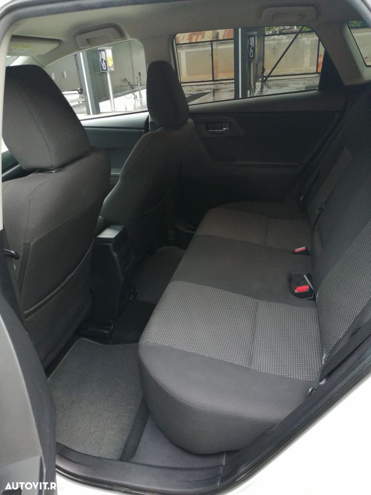Toyota Auris 2.0 L D-4D Stop&Start Luna - 10