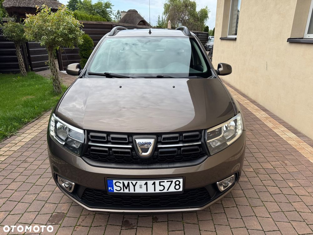Dacia Logan TCe 90 Celebration - 4