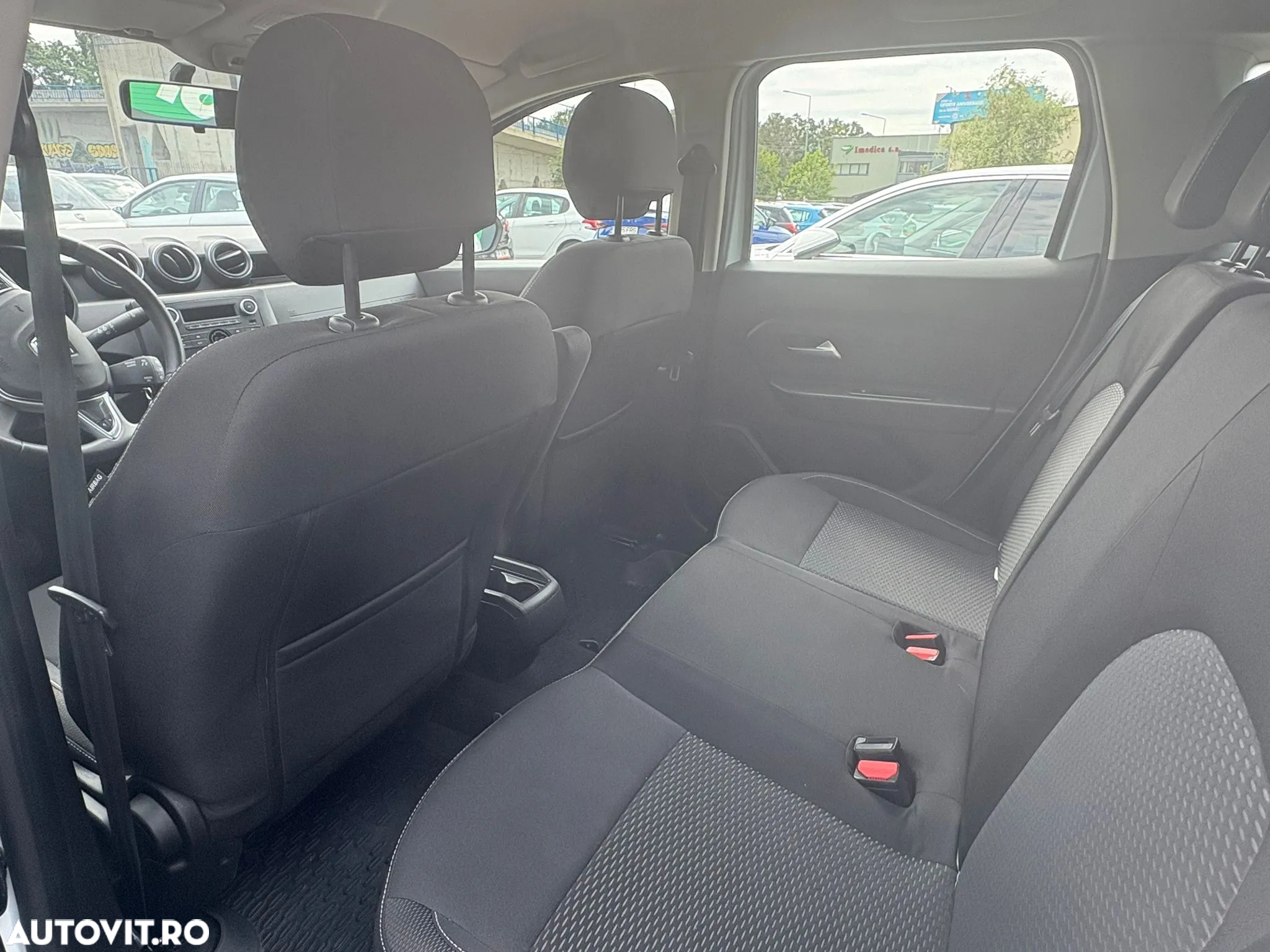 Dacia Duster 1.5 Blue dCi 4WD Comfort - 7