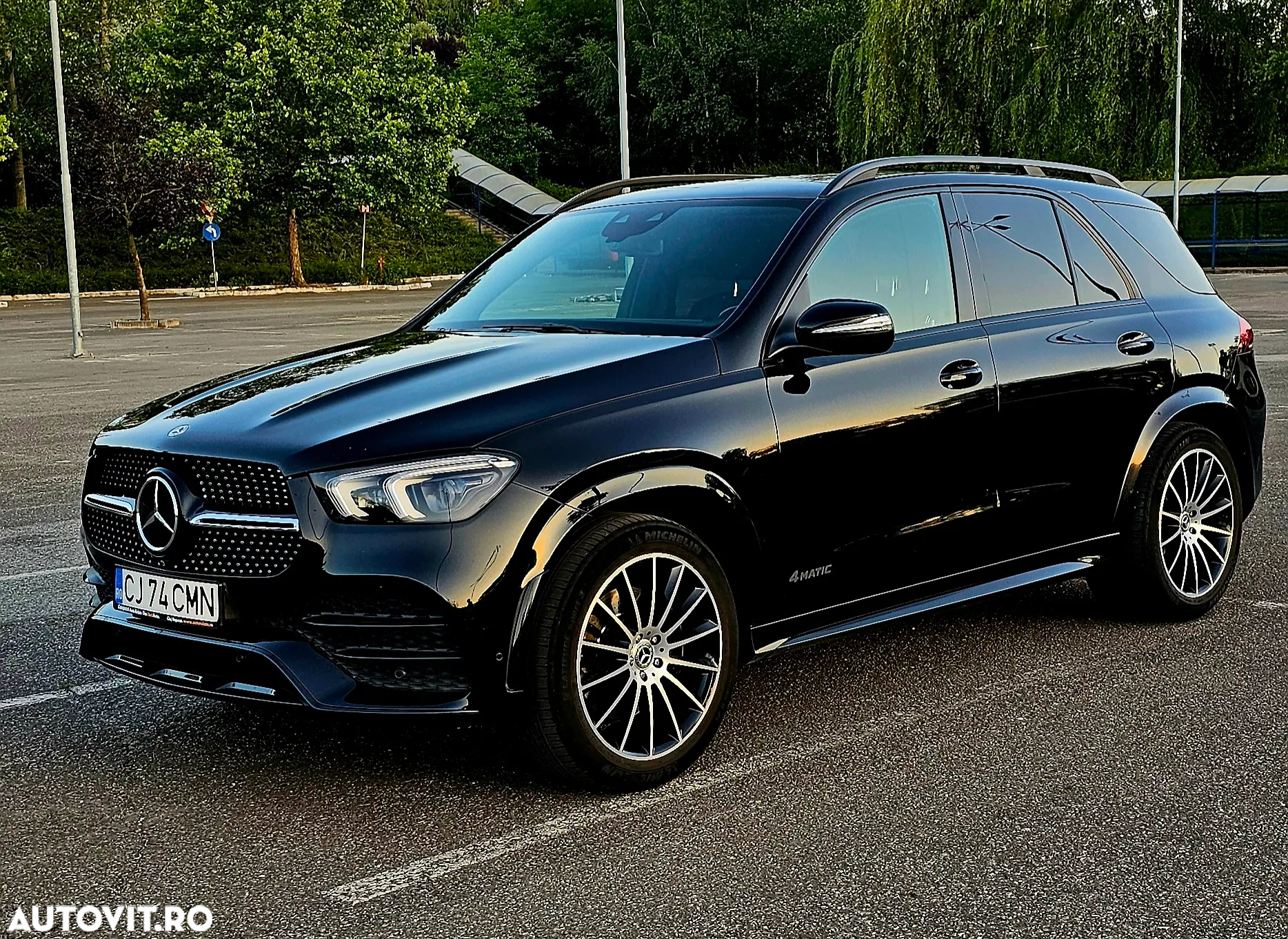 Mercedes-Benz GLE 400 d 4Matic 9G-TRONIC AMG Line - 16