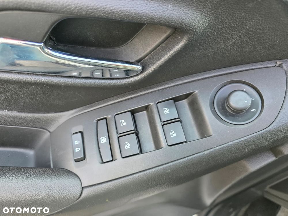 Chevrolet Trax 1.7TD LT - 13