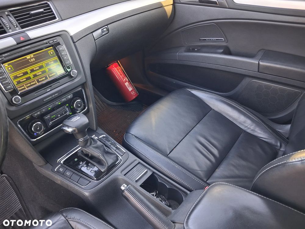 Skoda Superb 2.0 TDI DSG Ambition - 21