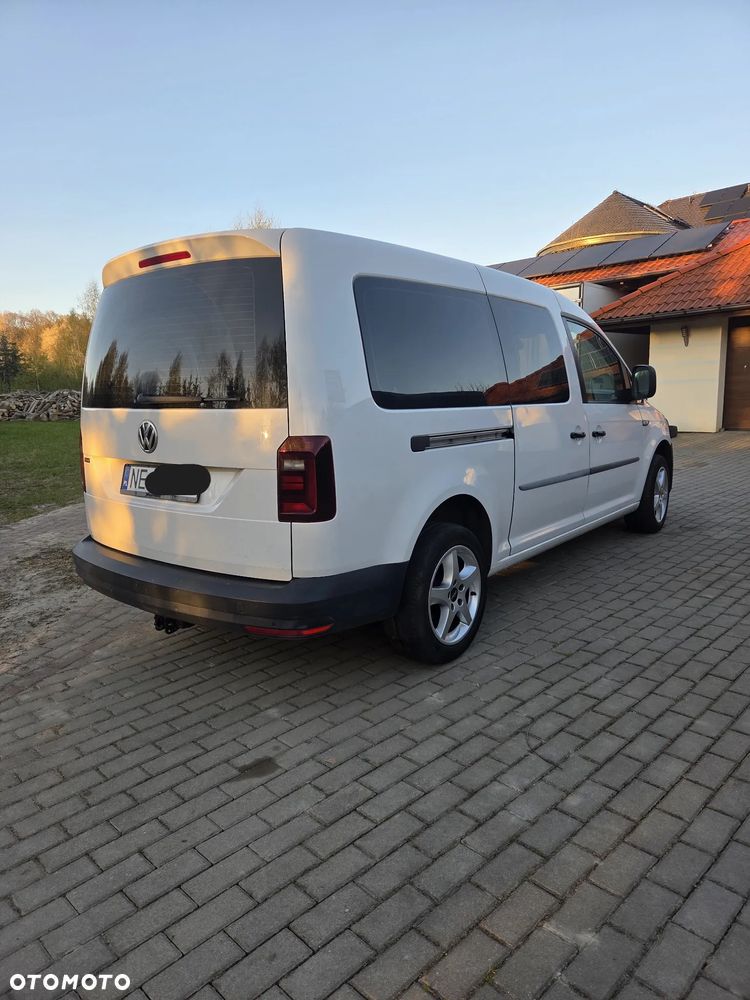 Volkswagen Caddy Maxi - 6