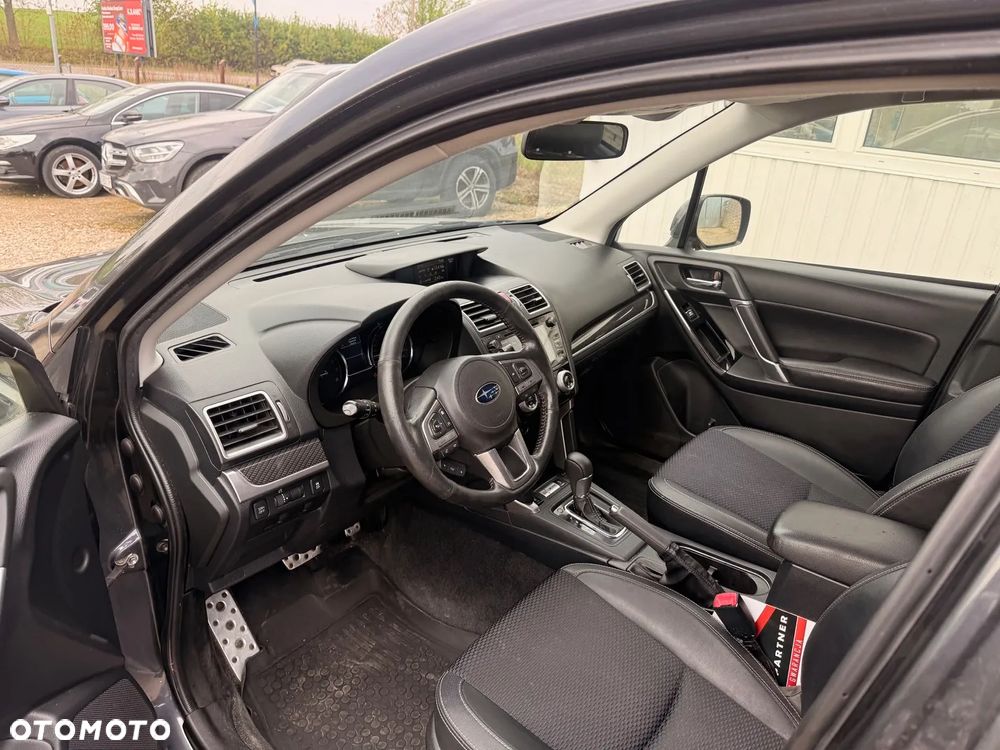 Subaru Forester 2.0 i Platinum Lineartronic - 15