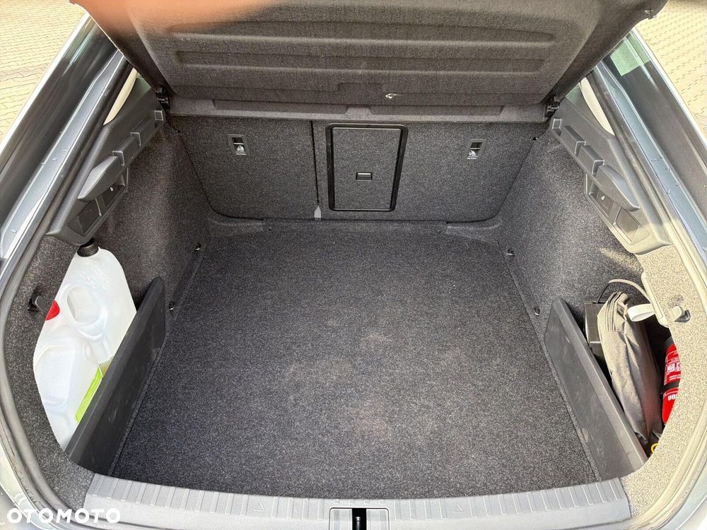 Skoda Octavia 1.5 TSI mHEV Selection DSG - 23