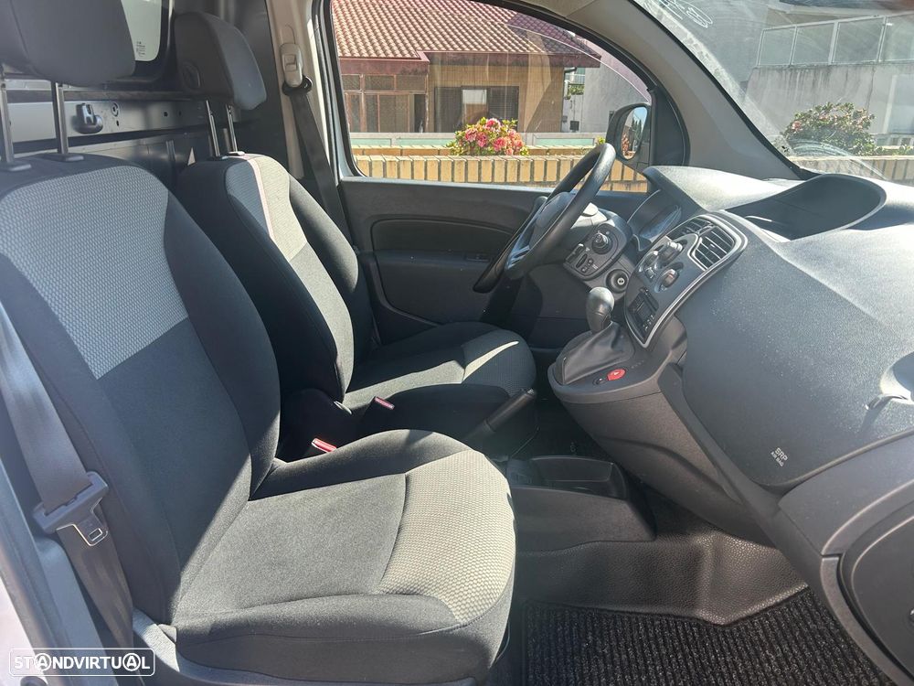 Renault KANGOO 33 KWh NACIONAL IVA DEDUTIVEL SoH de 94,4% 20 MIL KM - 6