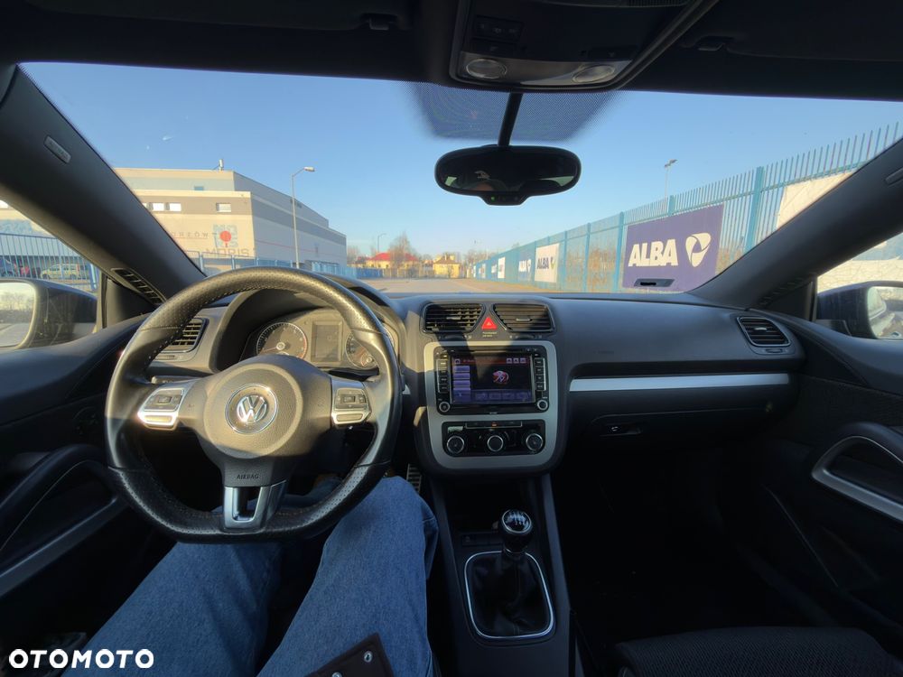 Volkswagen Scirocco - 11