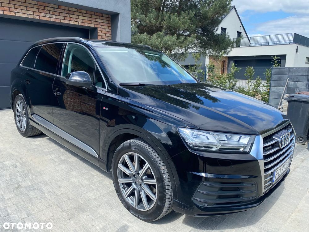 Audi Q7 - 7