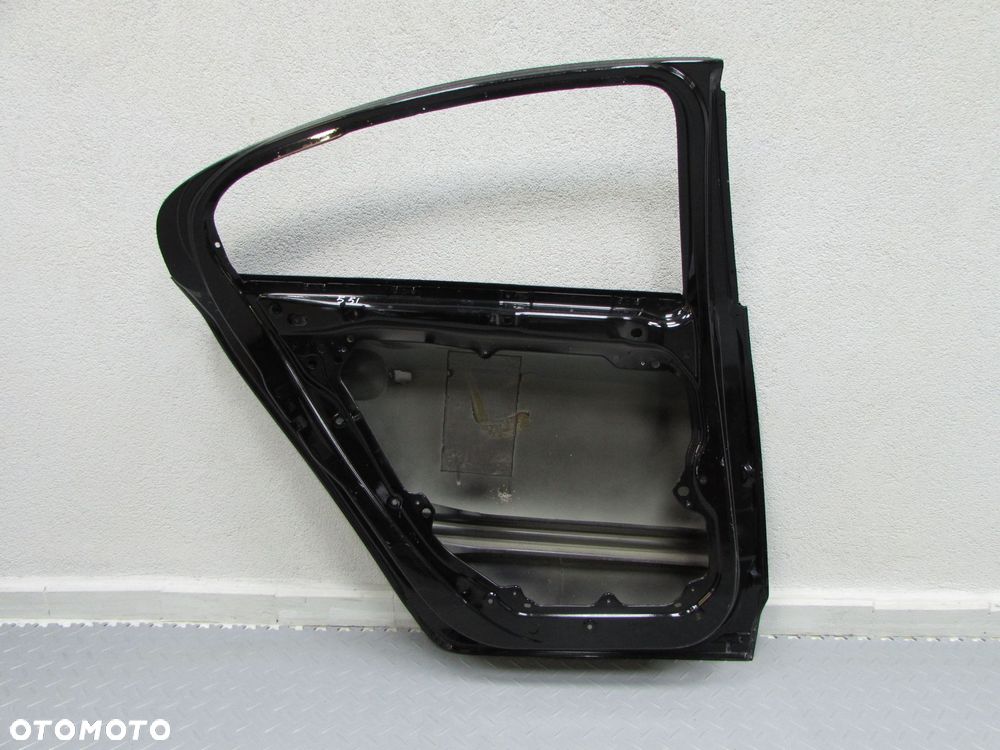 VOLVO S60 II 10-17 DRZWI TYL LEWE TYLNE 019 - 9