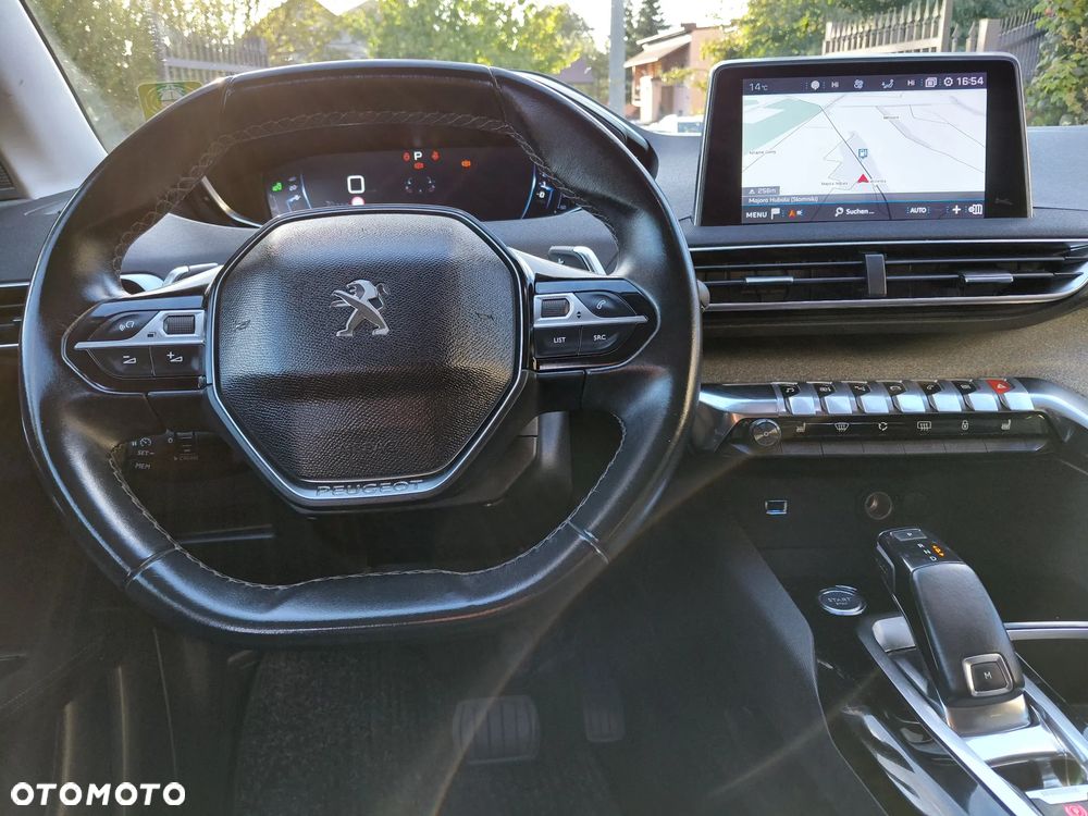 Peugeot 3008 BlueHDi 120 EAT6 Stop & Start Business Line - 23