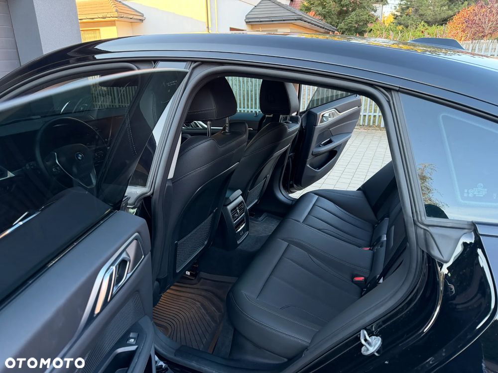 BMW i4 83.9kWh eDrive 40 - 11