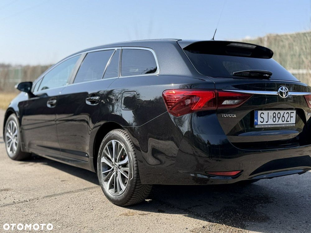 Toyota Avensis - 3
