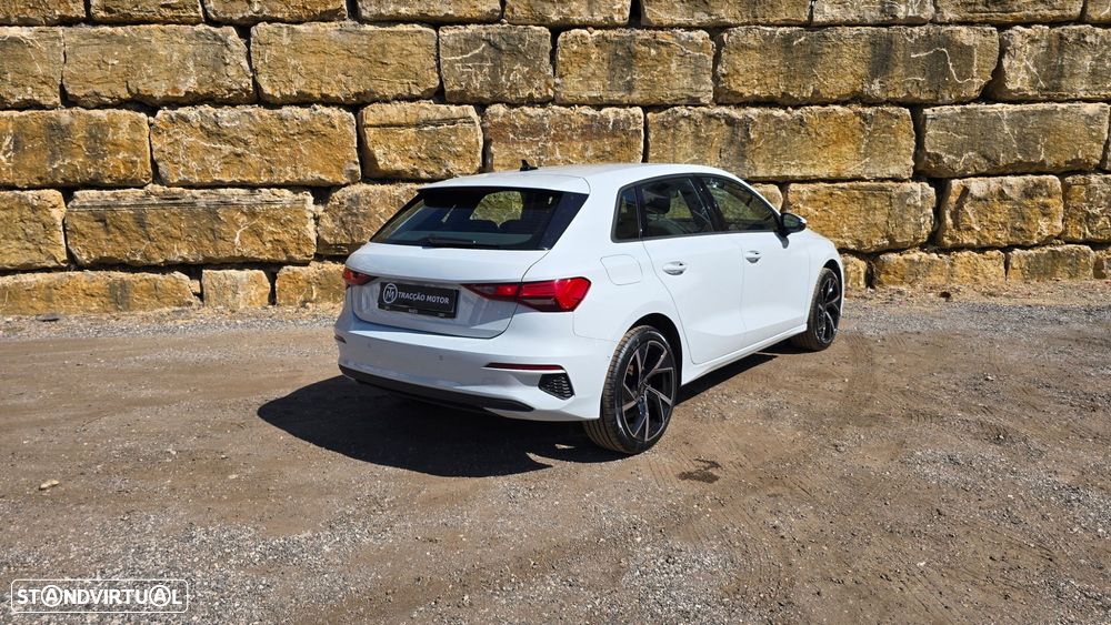 Audi A3 Sportback - 2