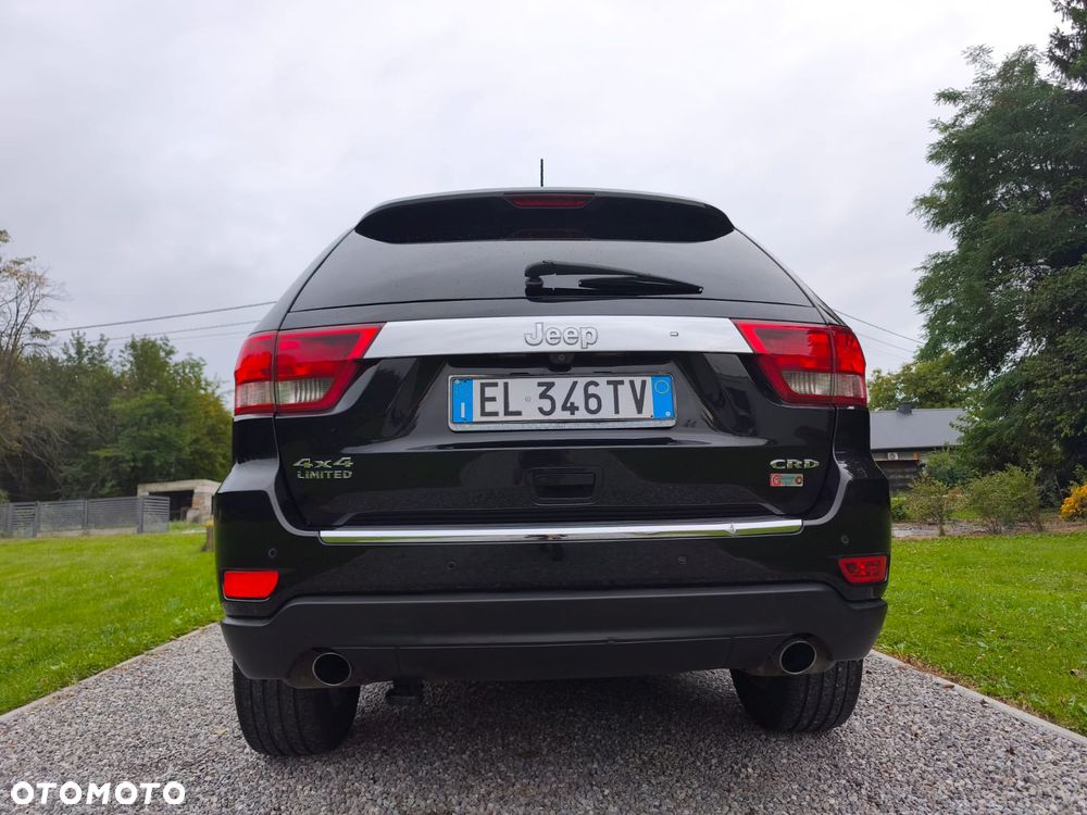 Jeep Grand Cherokee - 16