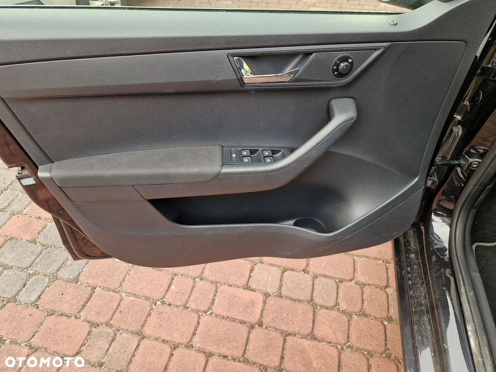 Skoda Fabia 1.0 TSI Ambition - 17