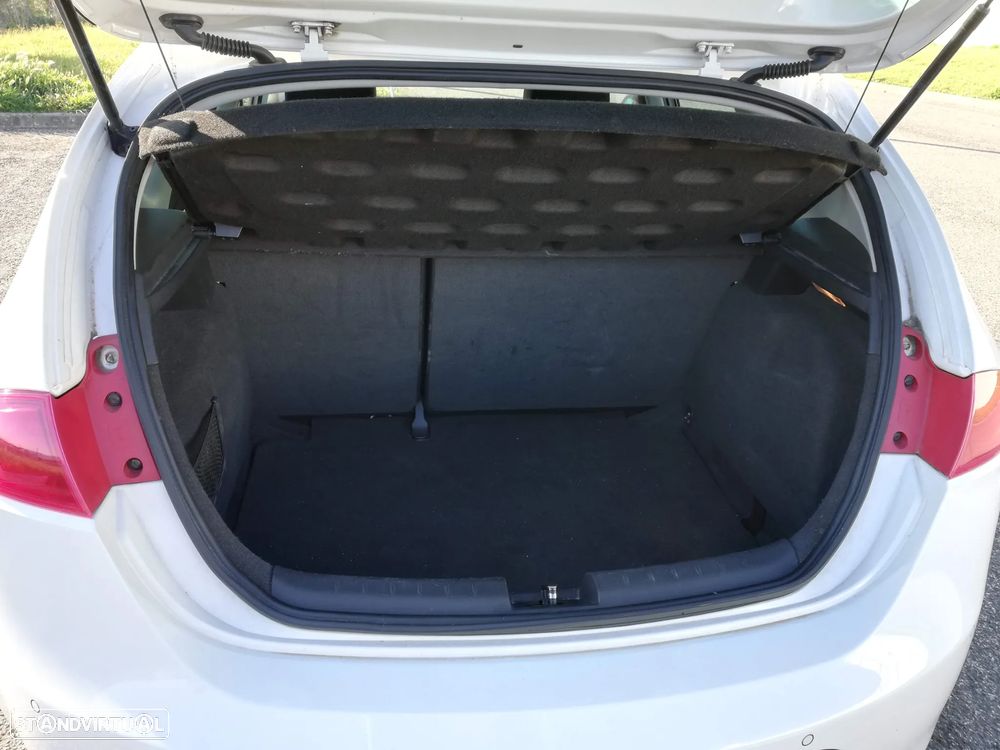 SEAT Leon 2.0 TDI FR DPF - 7