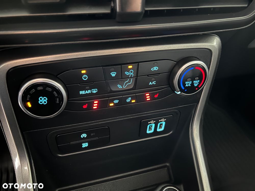 Ford EcoSport - 17