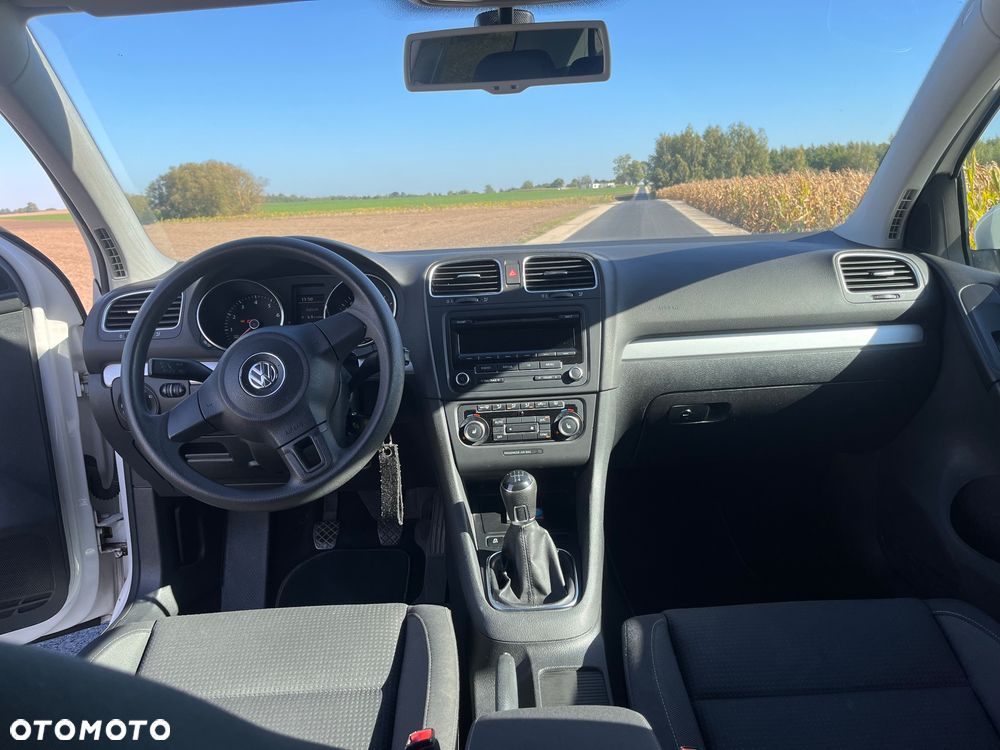 Volkswagen Golf - 5