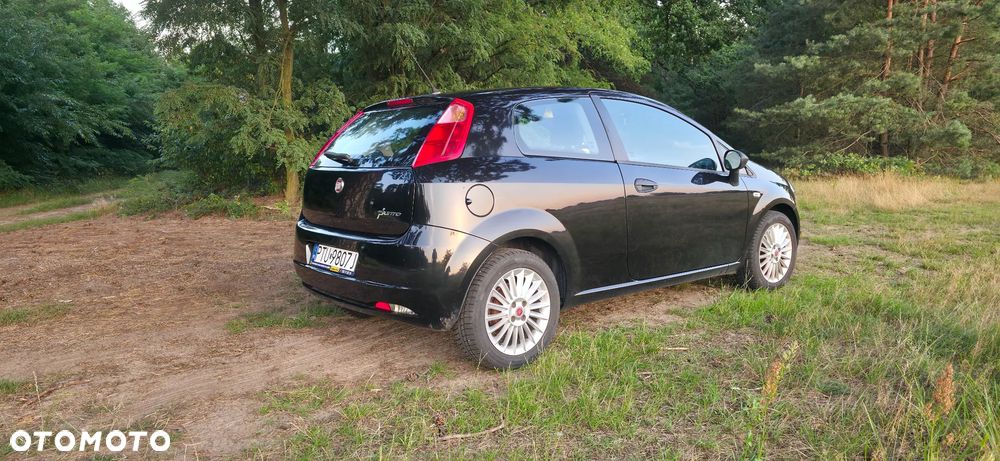 Fiat Grande Punto - 5
