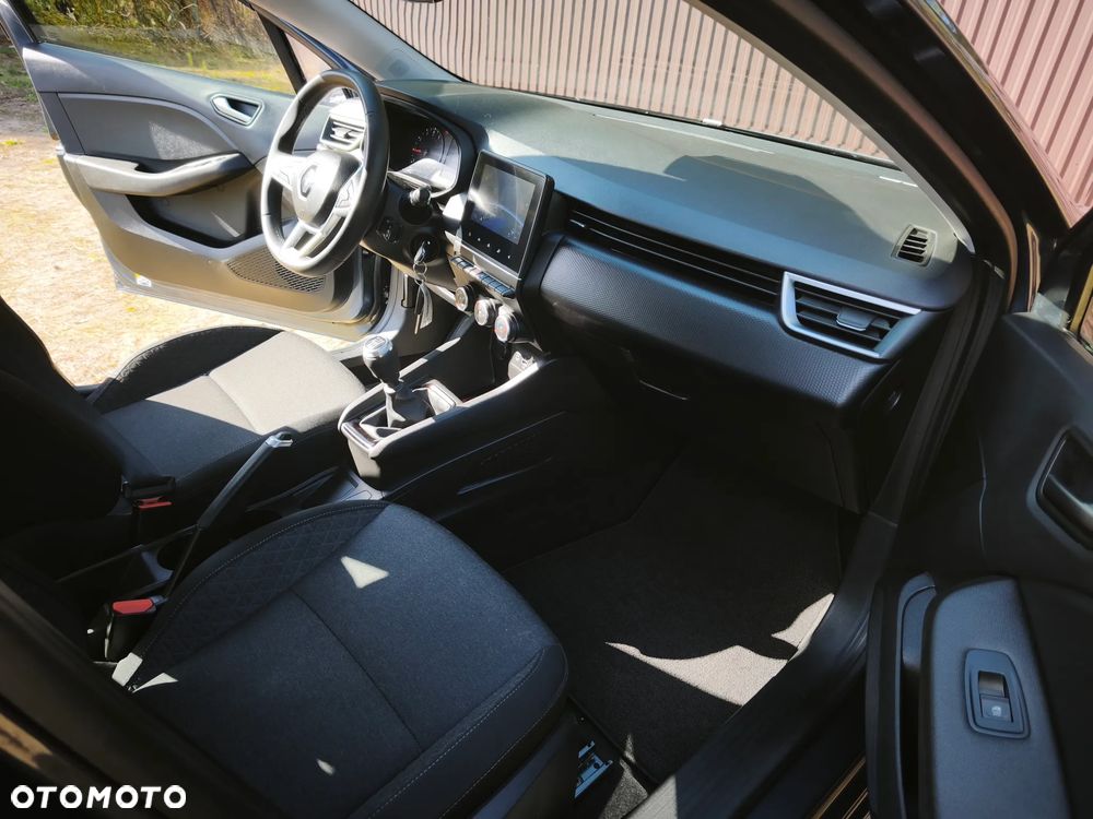 Renault Clio - 15