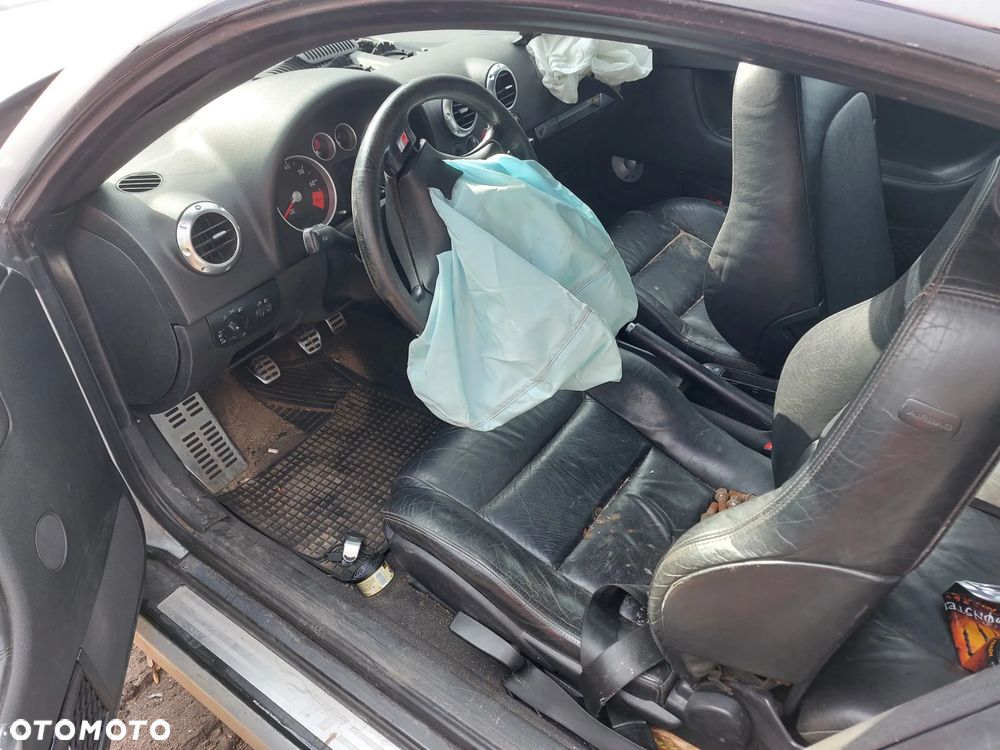 Maska AUDI TT 1,8B 99R. zderzaki,lampy,drzwi,klapa.... - 5
