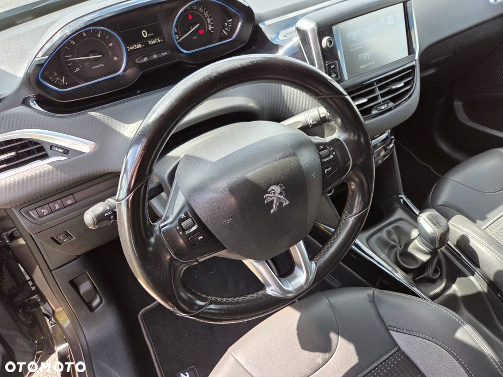 Peugeot 2008 1.6 BlueHDi Allure - 8
