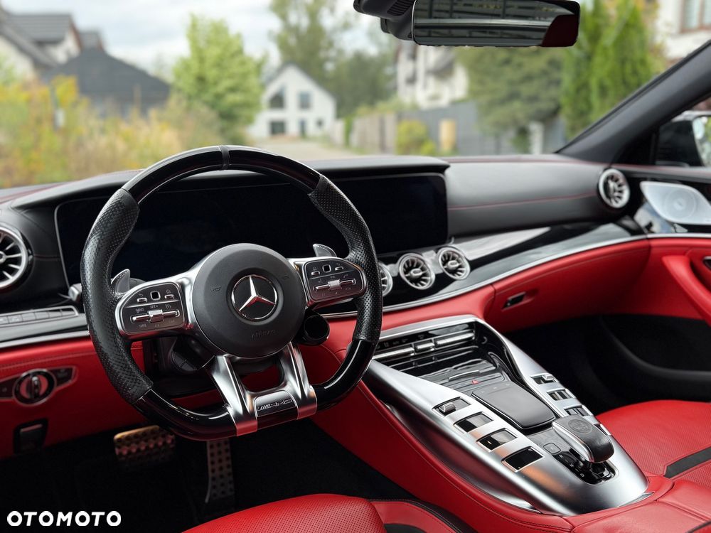 Mercedes-Benz AMG GT 43 - 11