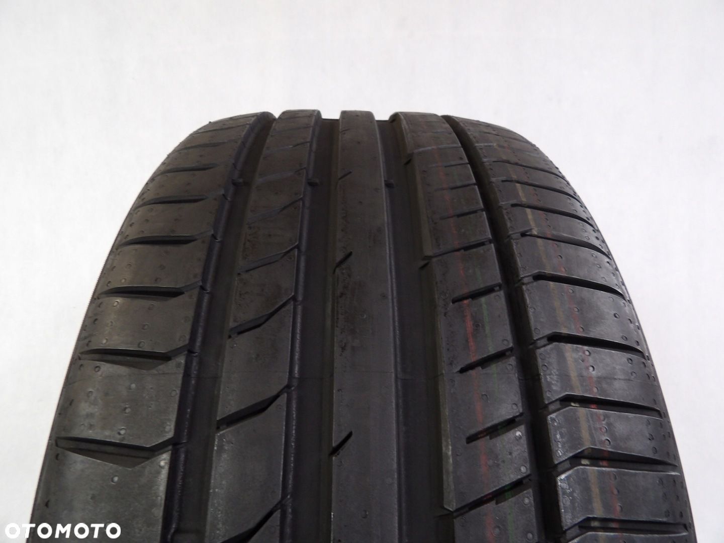 1X opona 255/35R19 CONTINENTAL CONTISPORTCONTACT 5P - 1