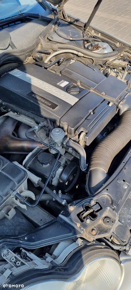 Mercedes-Benz Klasa C 180 Kompressor Automatik Classic - 11