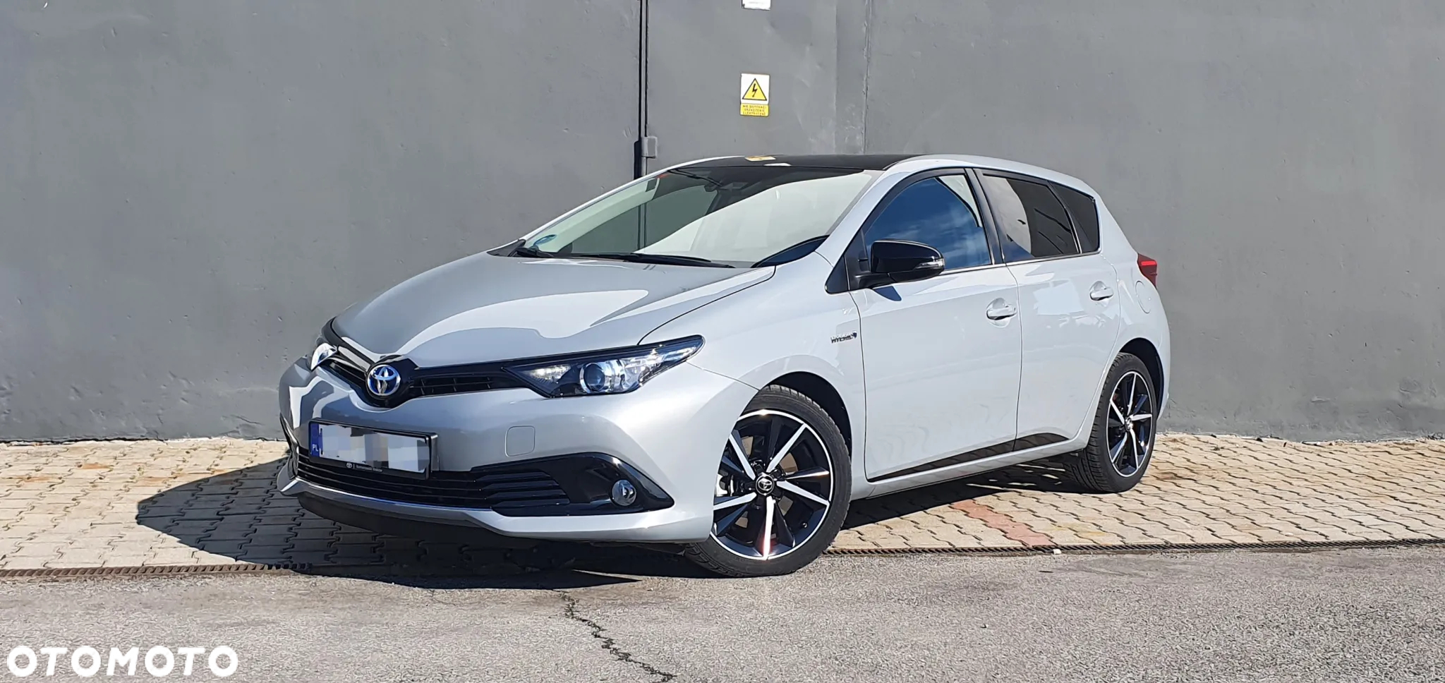 Toyota Auris 1.8 VVT-i Hybrid Automatik Design Edition - 16