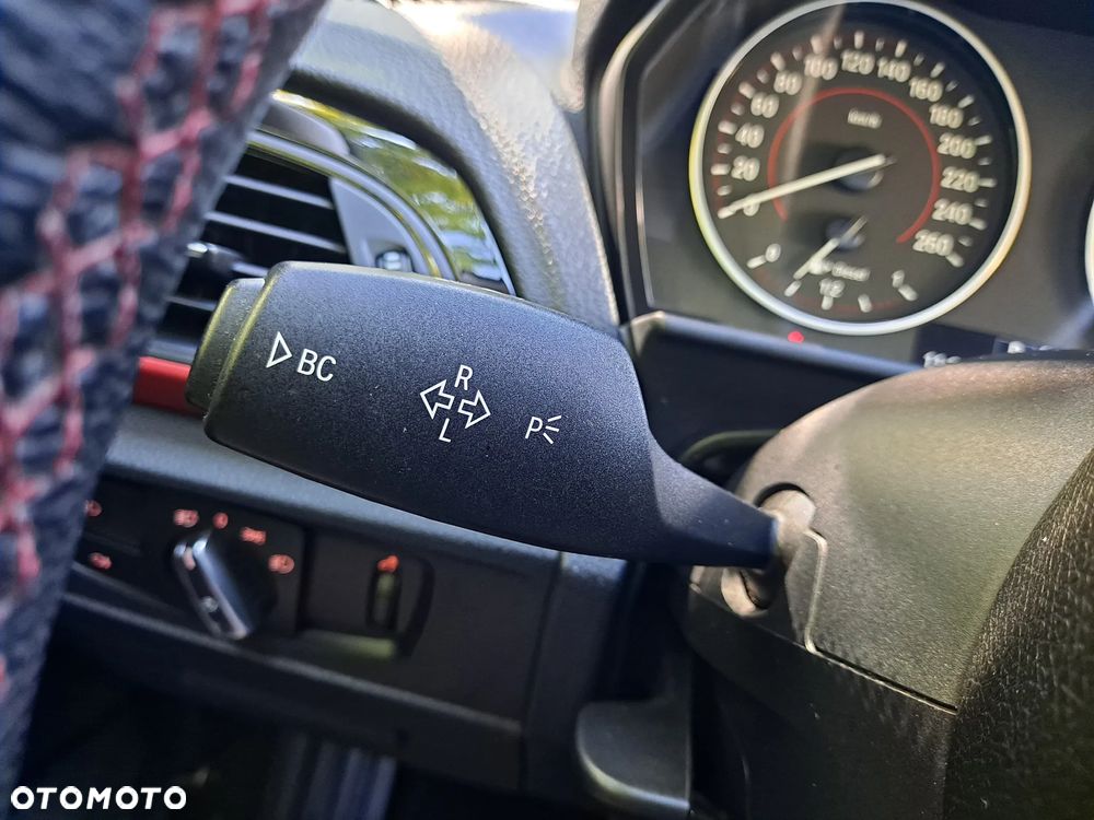 BMW Seria 1 120d Sport - 22