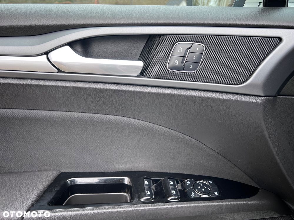 Ford Mondeo 2.0 TDCi STart-Stopp PowerShift-Aut Titanium - 22