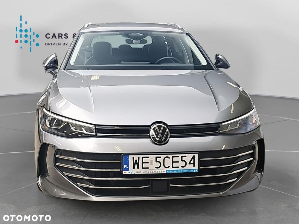 Volkswagen Passat - 5