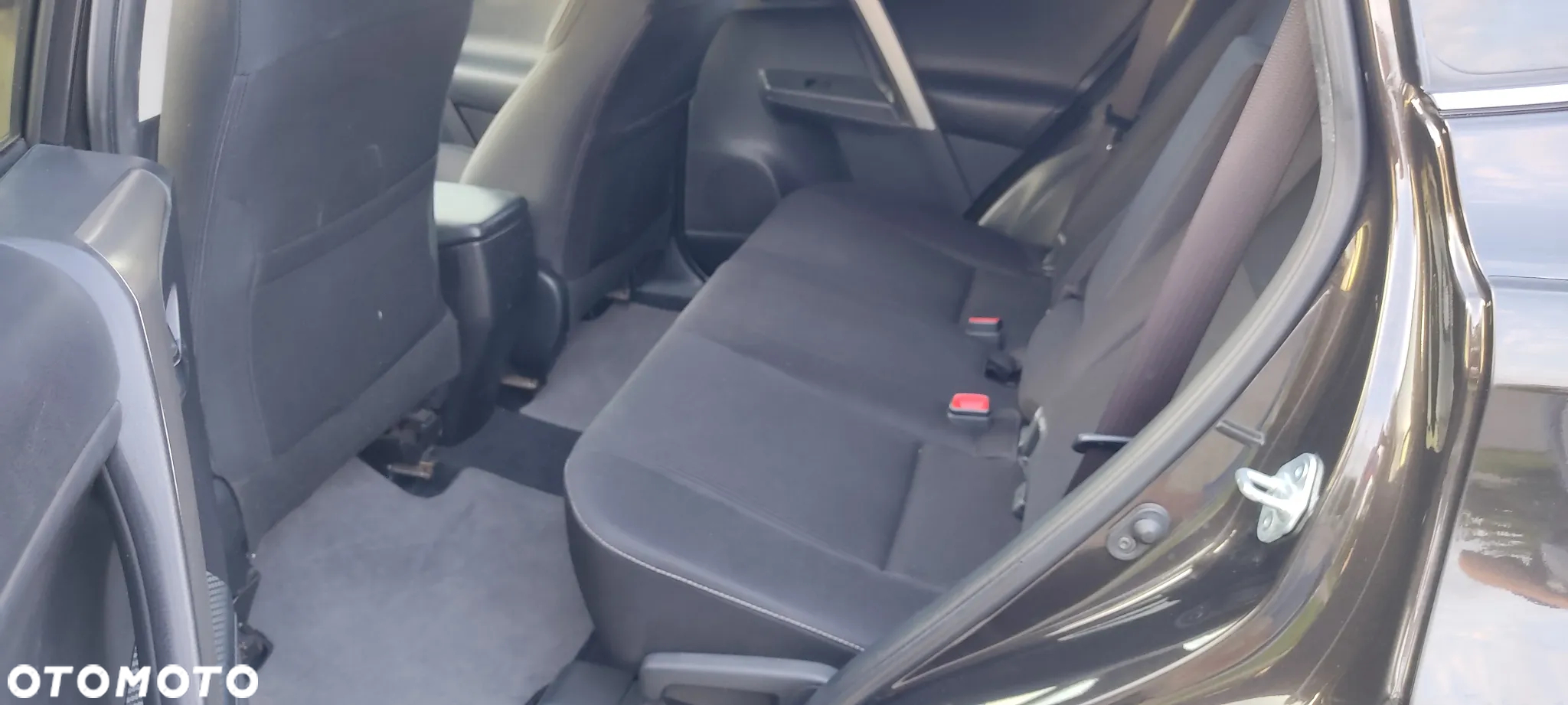 Toyota RAV4 - 15